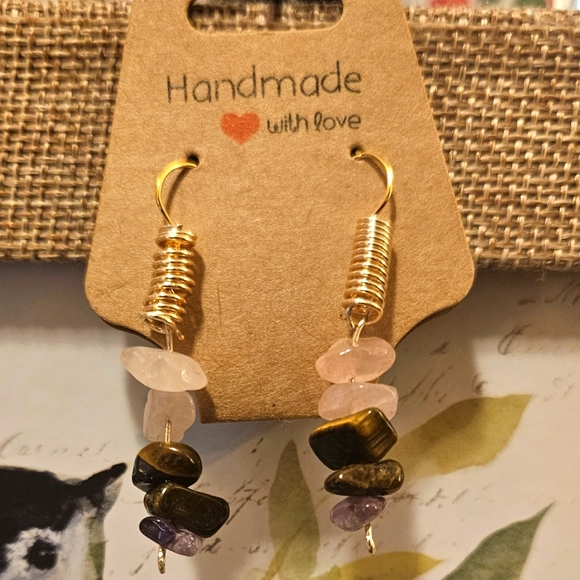 Natural Stone◇Tigers Eye & Amethyst~ Chip Earrings - Picture 1 of 2